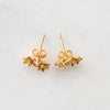 Flower stud earrings