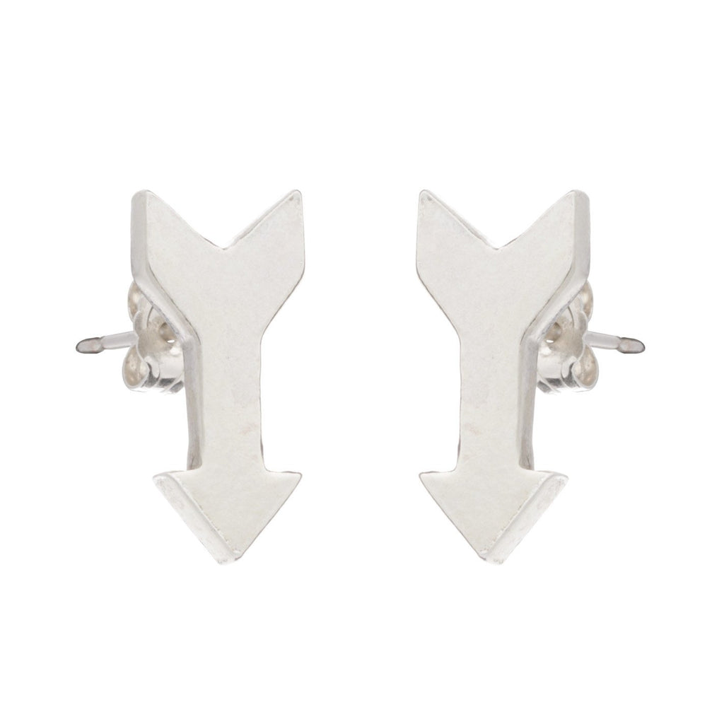 Arrow stud earrings