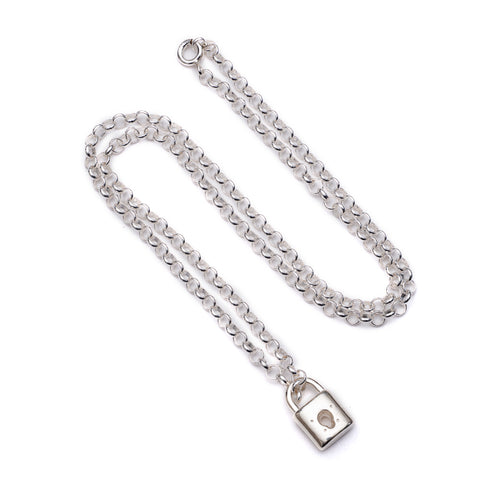 Chunky chain lock necklace